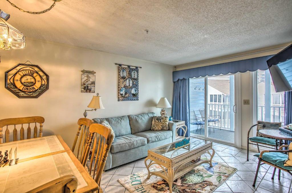 Myrtle Beach Apartment | Steps to Shore and Pool Myrtle Beach Resort Getaway