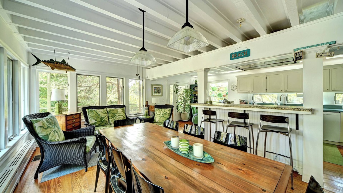 Amagansett Dunes House | Steps to the beach! Relax and Enjoy!