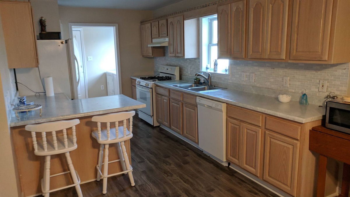 Youngstown House | Still have availability for the Solar Eclipse!