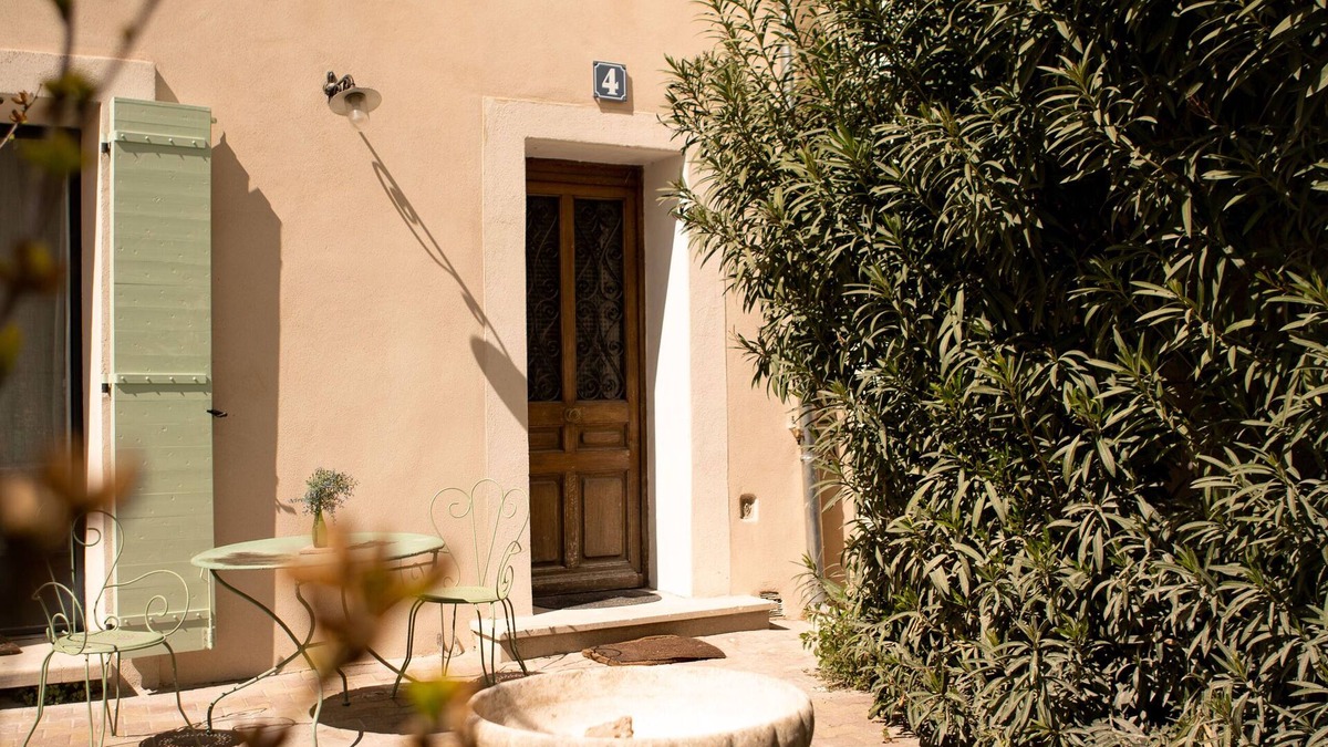 L'Isle-sur-la-Sorgue Apartment | Stilvolle Wohnung im Historischen Stadtkern von L'isle-sur-la-sorgue