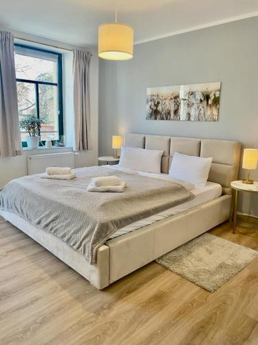 Briesnitz Apartment | Stilvolles City-Apartment Dresden-Cotta mit Balkon