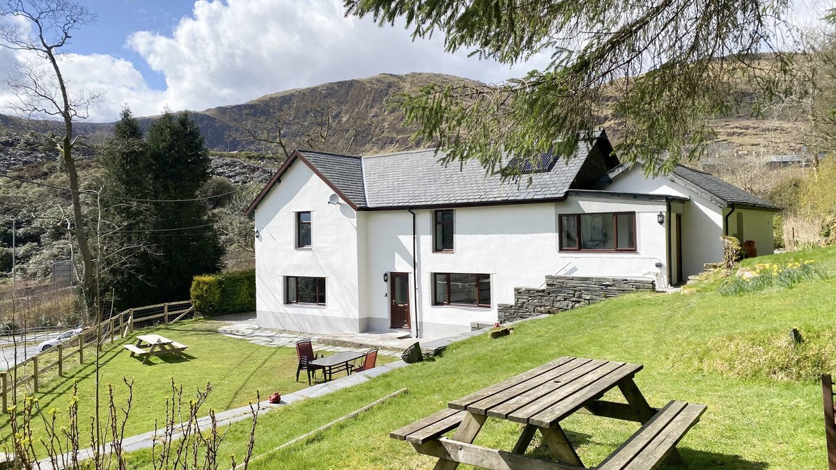 Rhiwbryfdir Cottage | Stiniog Lodge