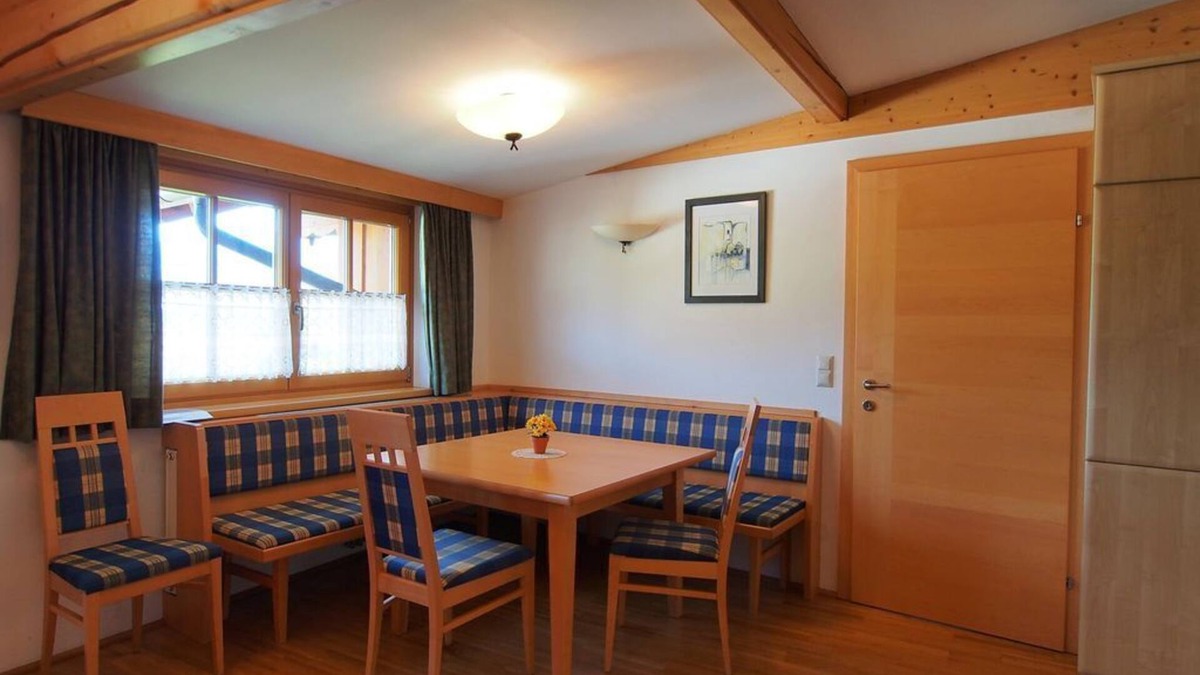 Weissenbach Apartment | "Stoder" - App./3 bedrooms/shower, WC - Gästehaus Hartweger