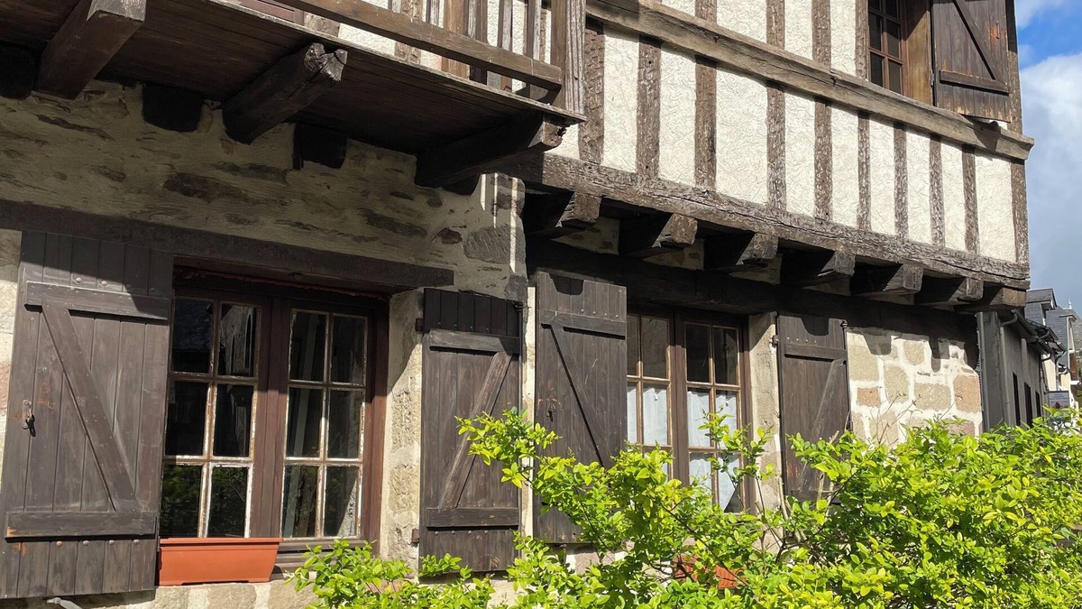 Donzenac House | Stone house 4 persons Animals accepted