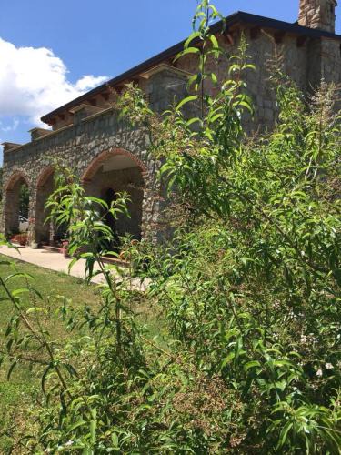 Novi Velia Bed & Breakfast | Stone house