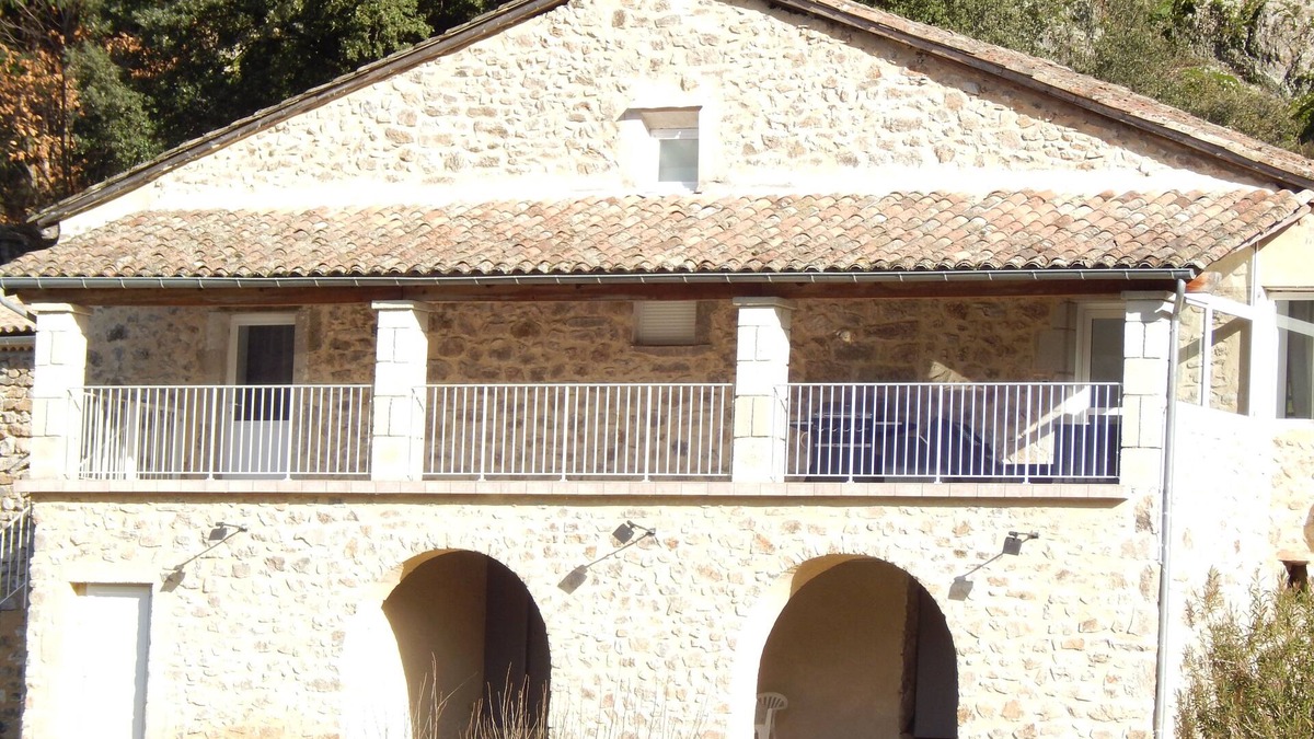 Fabras House | Stone house panoramic view of the Ladenne peak and the tanargue massif