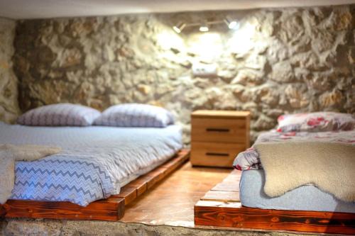 Republika Srpska Apartment | Stone room-Kamena soba