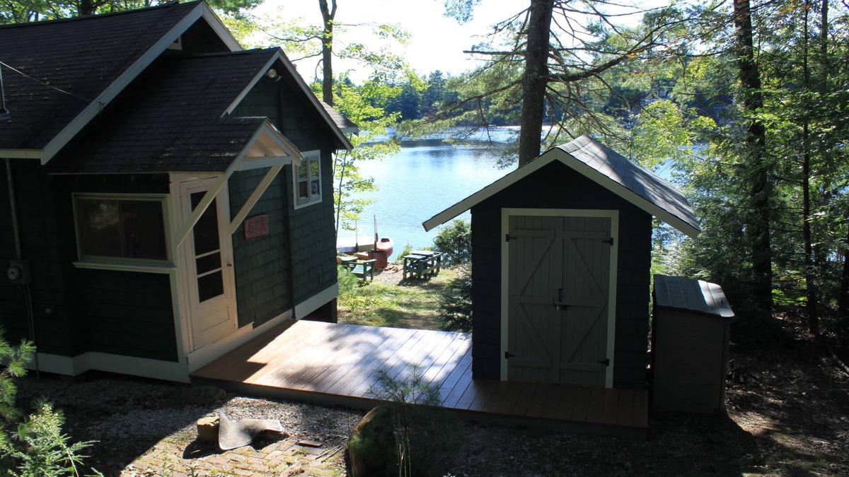 Barnstead Cabin | Stone Turtle Cabin on Huntress Pond