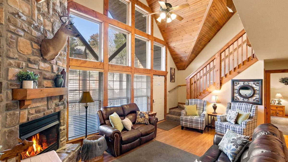 Branson West Cabin | Stonebridge Lodge #56 - 4 Bedroom with Private Grills! Right by SDC, Private Lake! | 56