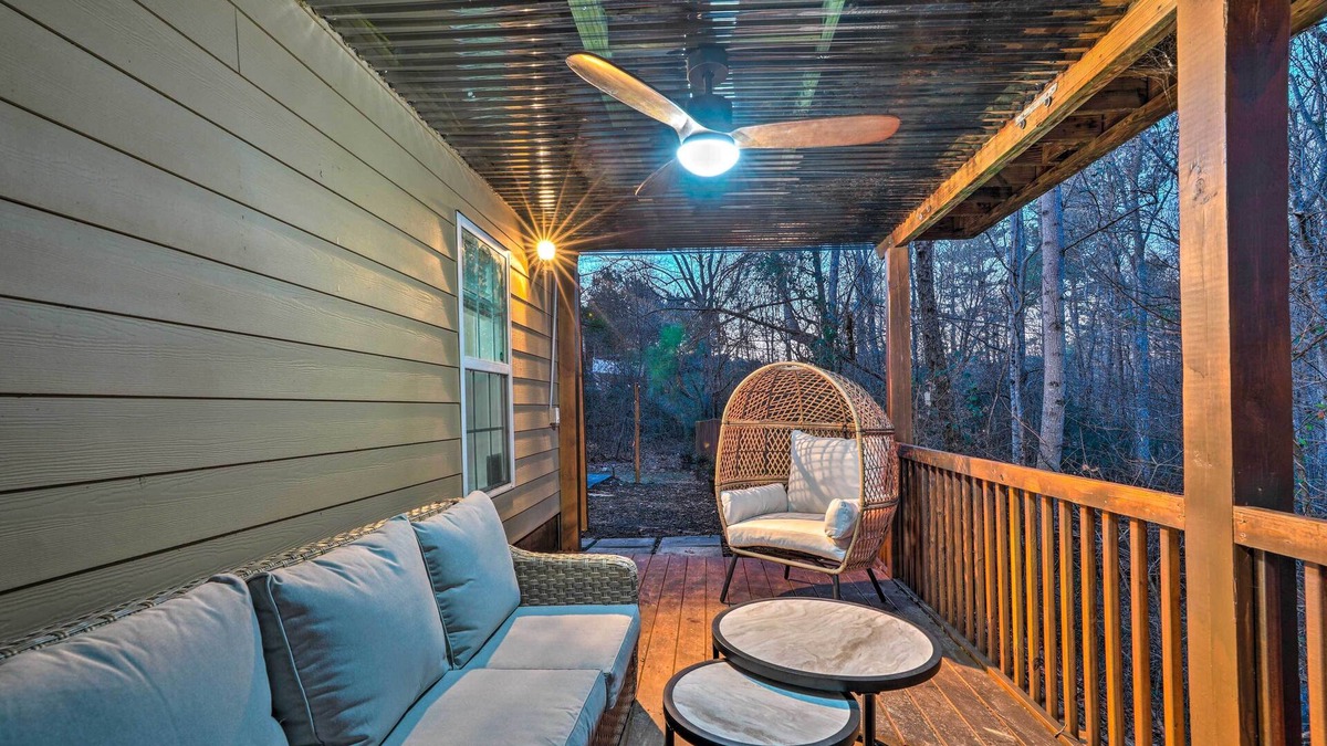 Lithonia Apartment | Stonecrest Getaway ~ 18 Mi to Atlanta!