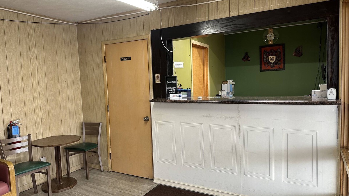 Dale Hotel | Stones Motel