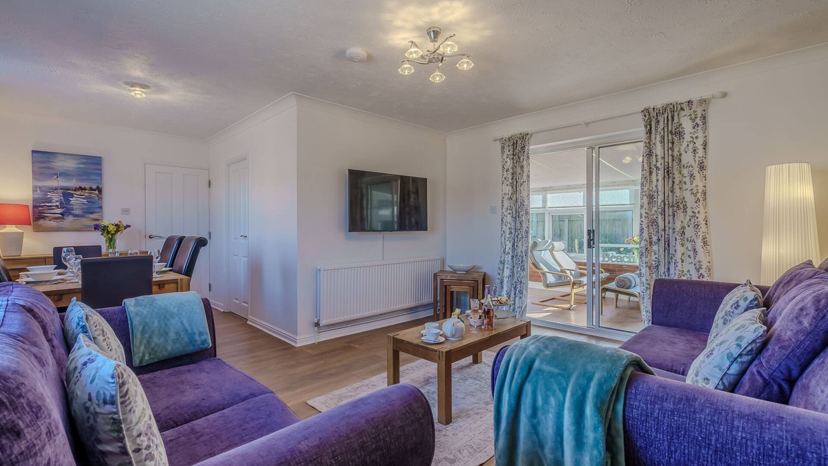 Bacton Apartment | Stones Throw by East Ruston Cottages