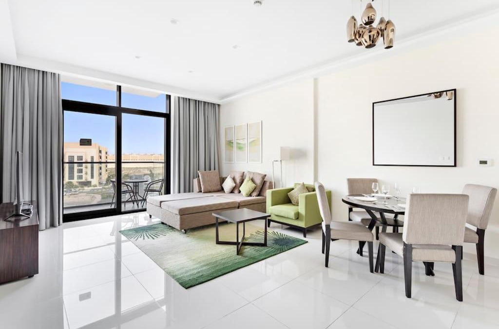 Dubai Apartment | StoneTree - Furnished 1BR in Celestia B