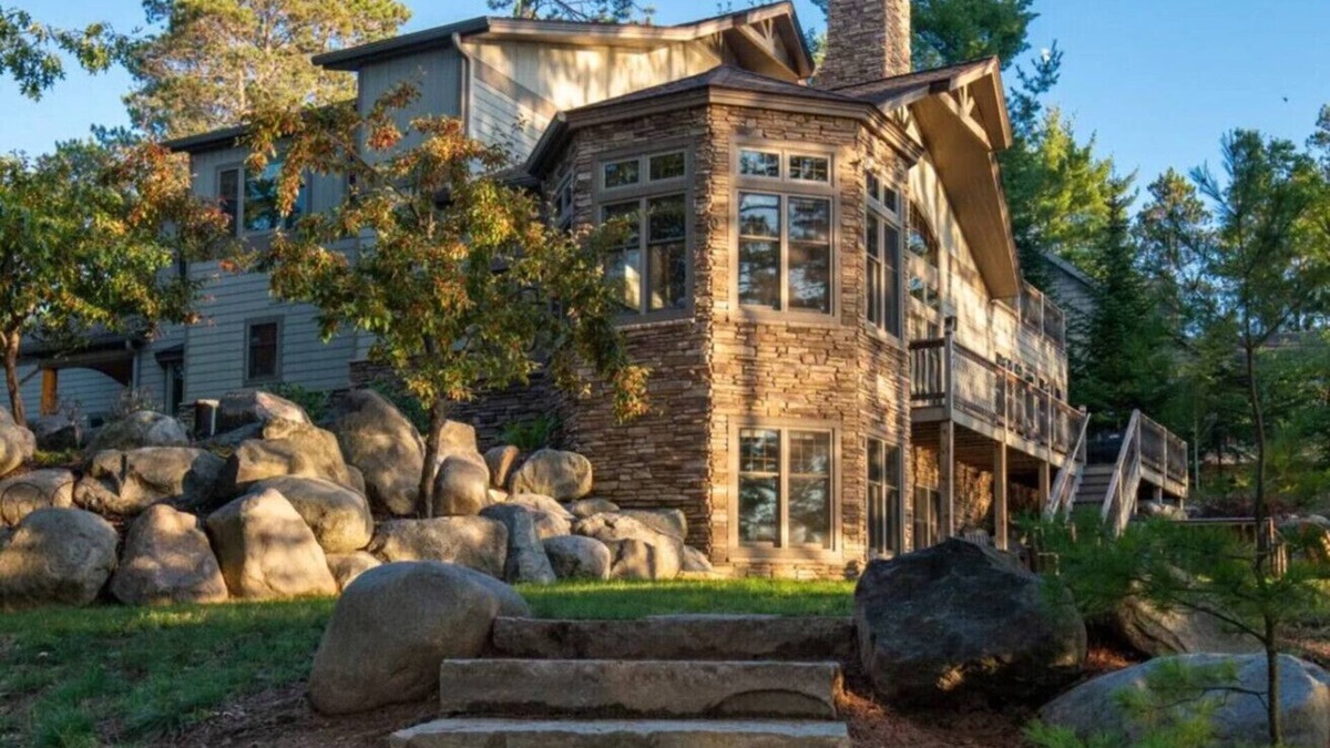 Three Lakes House | Stony Crest Cabin Deer Lake