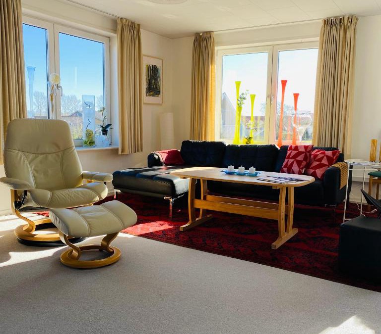 Sejerslev Apartment | Stor lys lejlighed på Nordmors