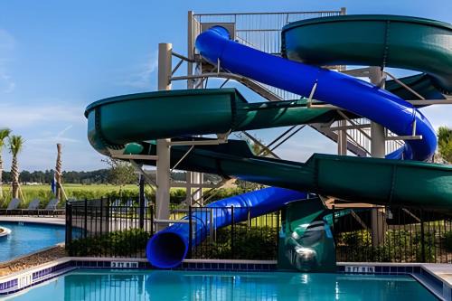 Kissimmee House | Storey Lake home close to Disney and other parks