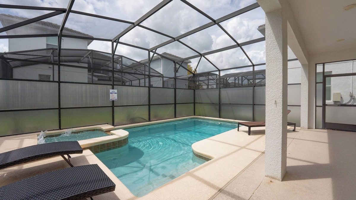 Kissimmee House | Storey Lake Resort · Spacious Orlando Getaway