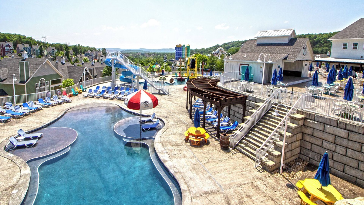 Branson Apartment | Stormy Point Village Resort
