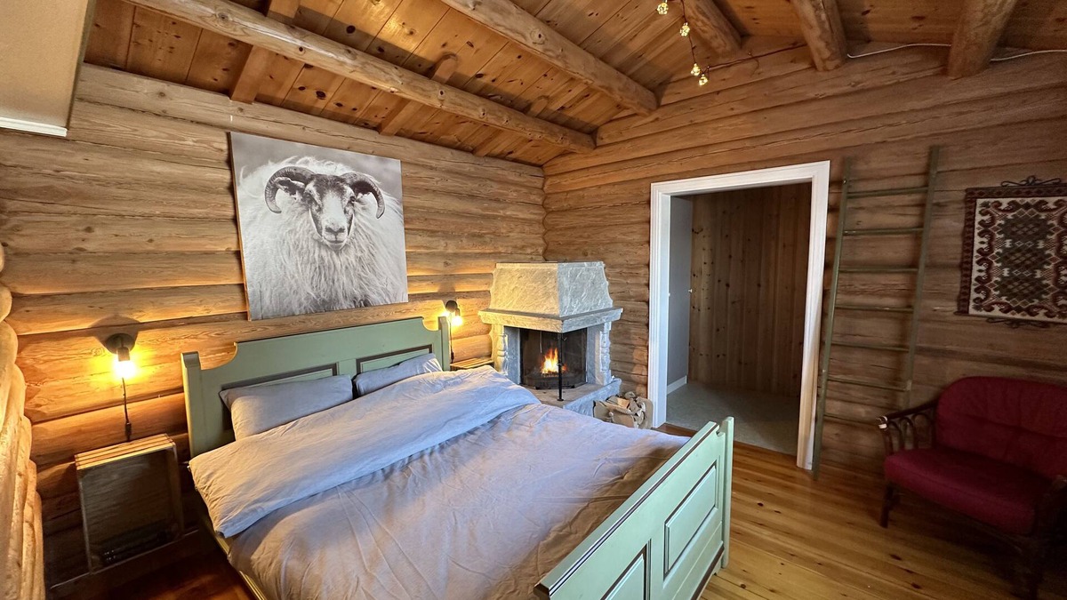 Lillehammer House | Stort Koselig hus Sentralt i Lillehammer, Perfekt Kombinasjon av Naturen og Byen