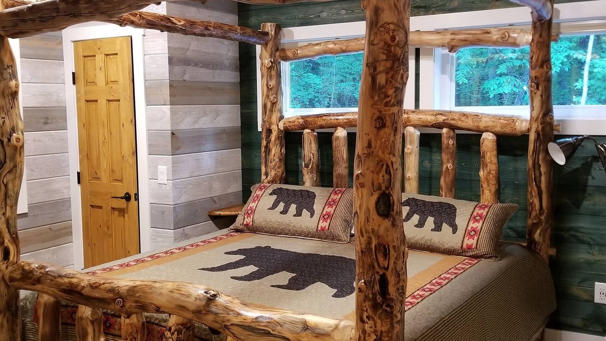Central House | Storybook Caretaker's Cabin in the Woods -Clemson