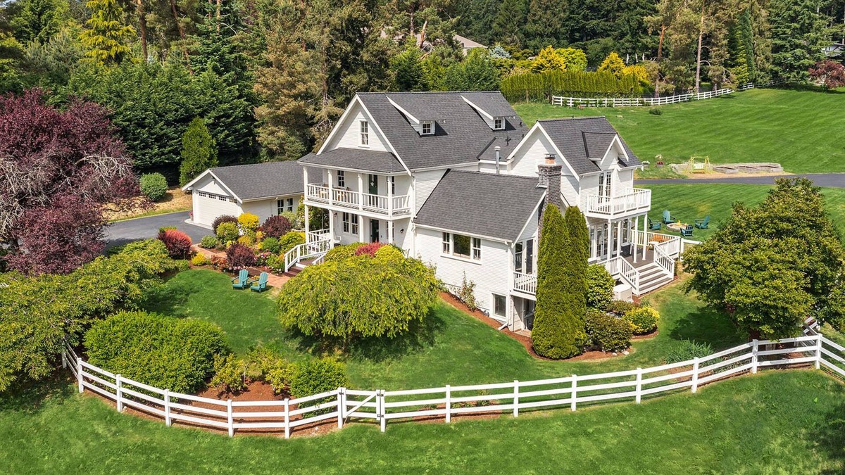 Woodinville House | Storybook Farmhouse Estate