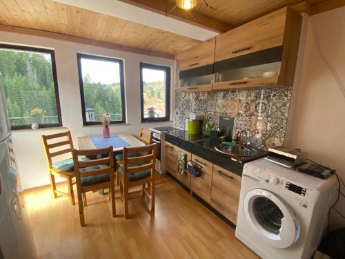 Stoykite Apartment | Stoykite Escape House
