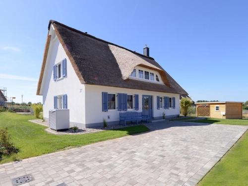 Gross Schwansee House | Strandbank