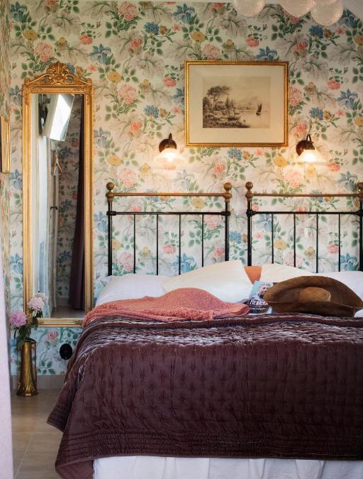 Lysekil Hotel | Strandflickornas Annex Gula Villan