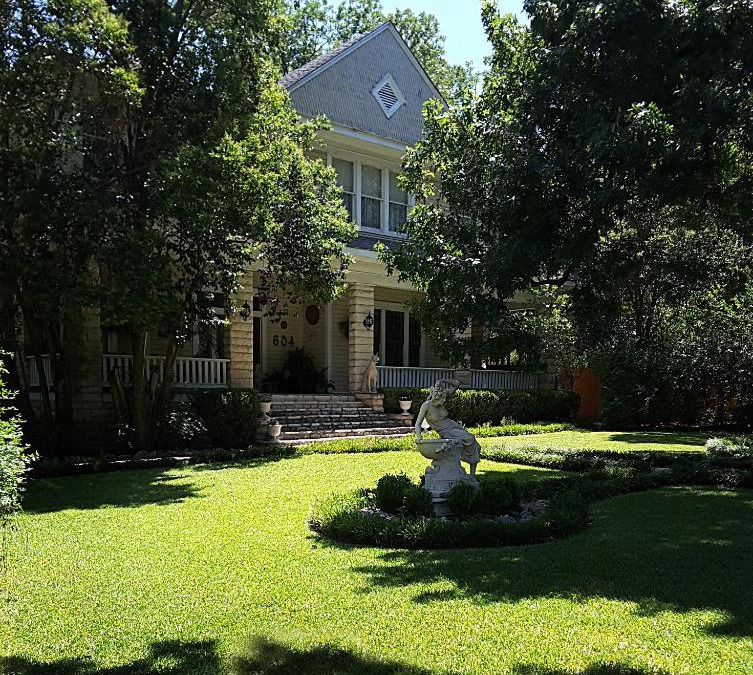 Hyde Park Bed & Breakfast | Strickland Arms Bed and Breakfast