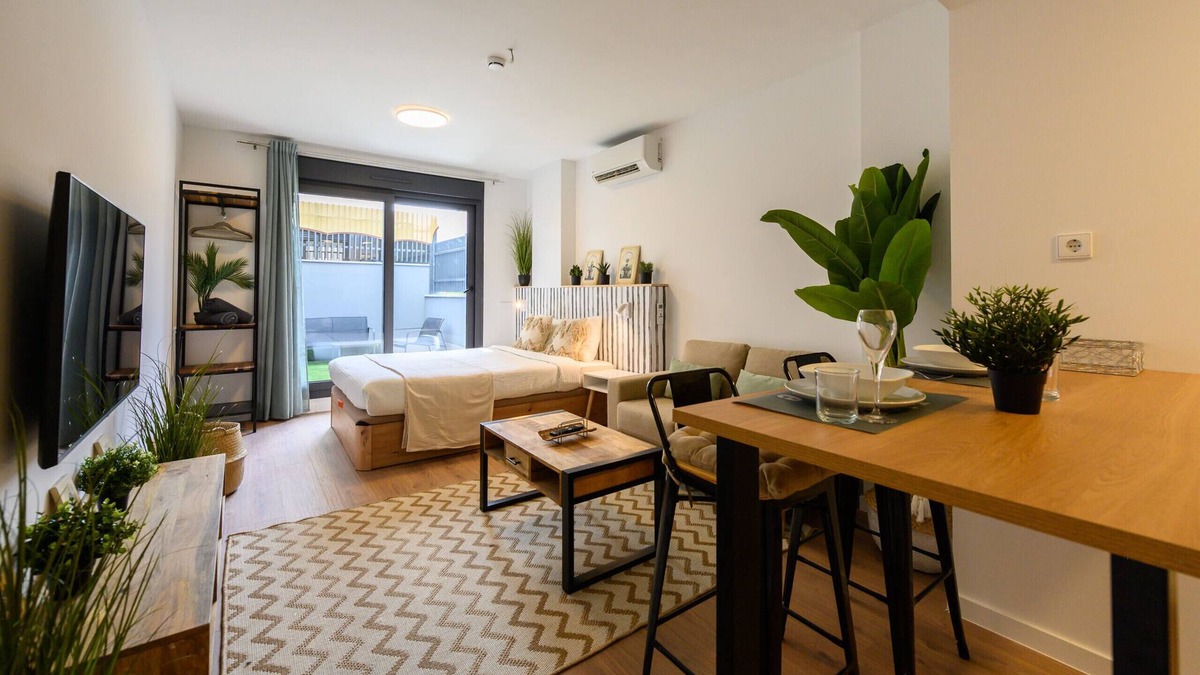 San Sebastian de los Reyes Apartment | Studio with private terrace and pool - gym - coworking space in Madrid