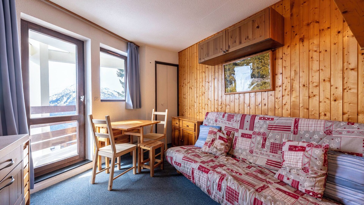 La Rosiere Apartment | Studio 'Les Bouquetins A' with South-facing Valley View and Balcony