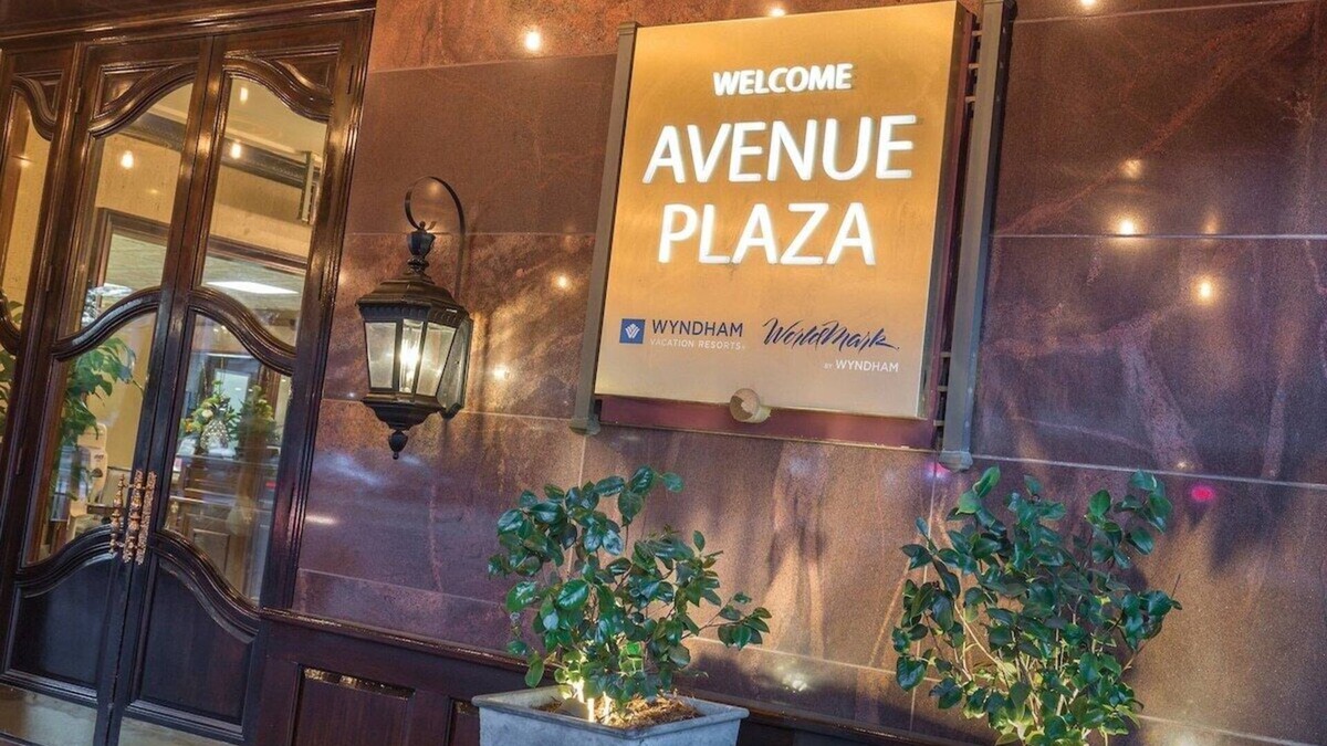 Lower Garden District Hotel | Studio- 2 Queen Beds Avail.JULY 3-7; ESSENCE FESTIVAL - New Lower Rate!