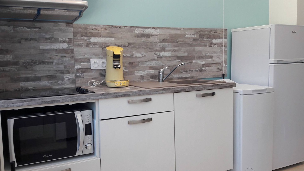 Sonnaz Apartment | Studio 20 m2 in house 5 km Chambéry 10 km Aix les Bains