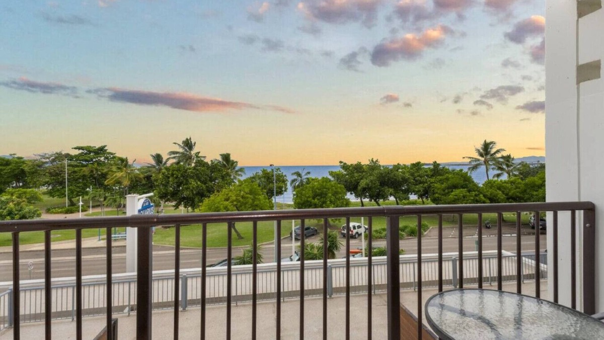 North Ward House | Studio 202 - Prime Location