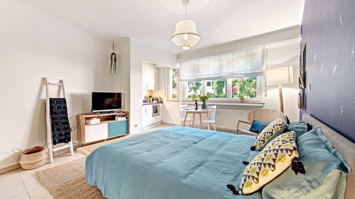 Limpertsberg Apartment | Studio 4* prime location Limpertsberg in city center, quiet with view
