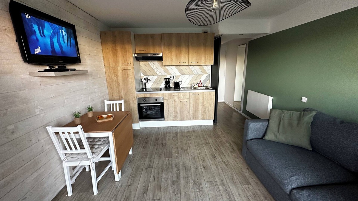 Stella-Plage Apartment | Studio 50m from the sea