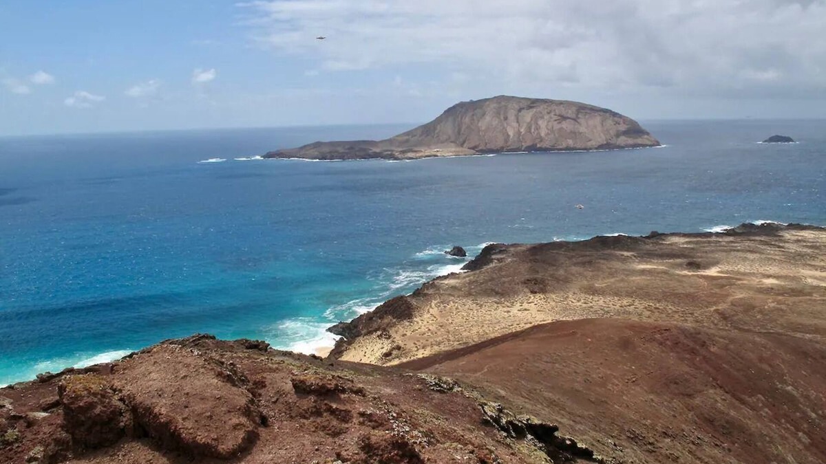 Teguise Apartment | Studio apartment - quiet and exclusive, beach 50 m away, Wi-Fi