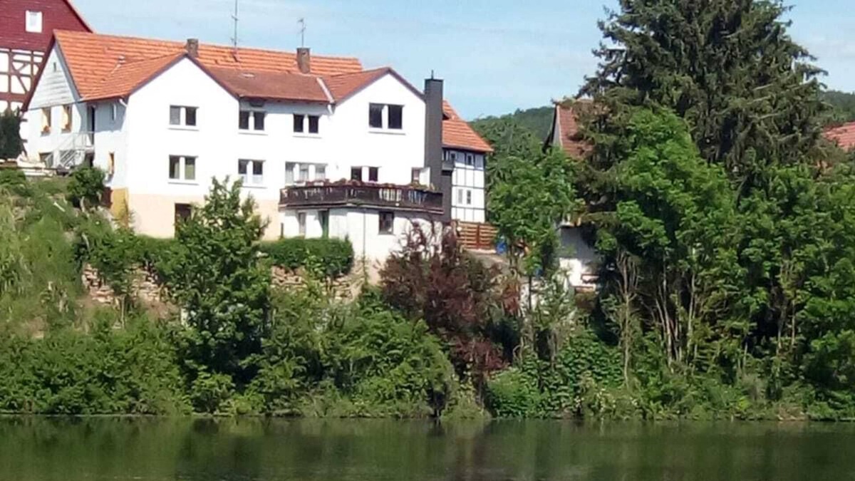 Nieder-Werbe Apartment | Studio apartment 78sqm, 2 bedrooms, private terrace