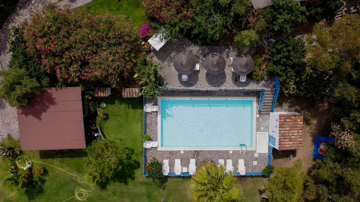 Teulada Apartment | Studio Apartment 'Agricosta Del Sud Studio2 - 4p' with Shared Pool and Shared Garden