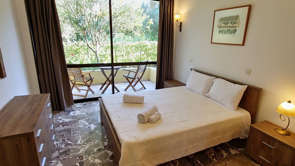 Melikia Apartment | Studio Apartment 'Alexandra Studio 8' with Private Balcony & Wi-Fi