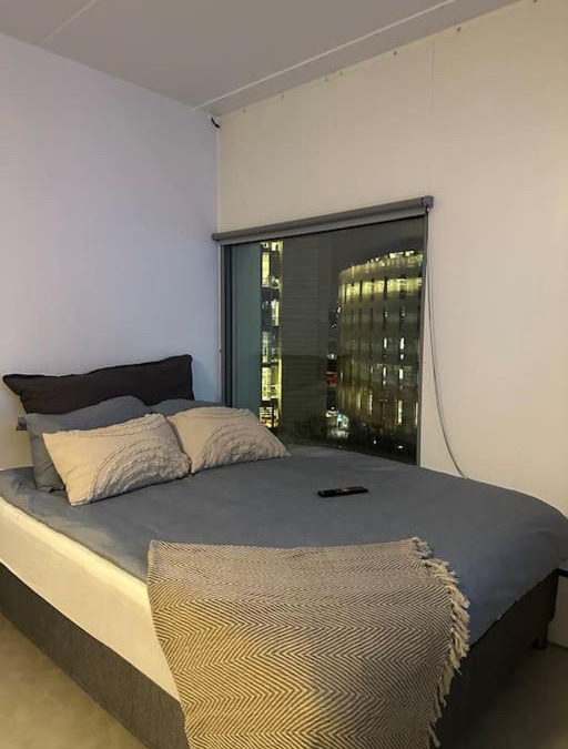 Gamle Oslo Apartment | Studio apartment by Oprah house at Oslo City Center