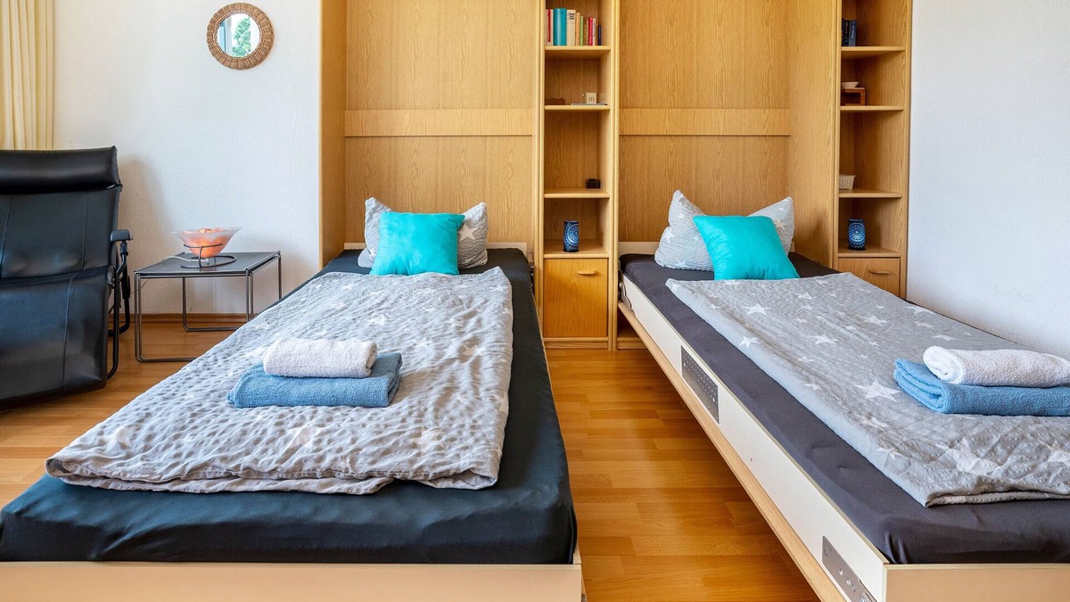 Bad Herrenalb Apartment | Studio Apartment 'Ferienwohnung Nr 95' with Shared Garden and Wi-Fi