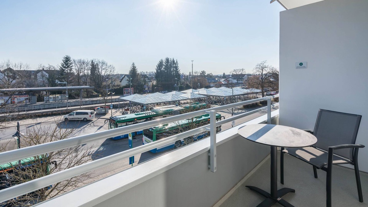 Furstenfeldbruck District Apartment | Studio Apartment 'Huber Living Single 201' with Balcony & Wi-Fi