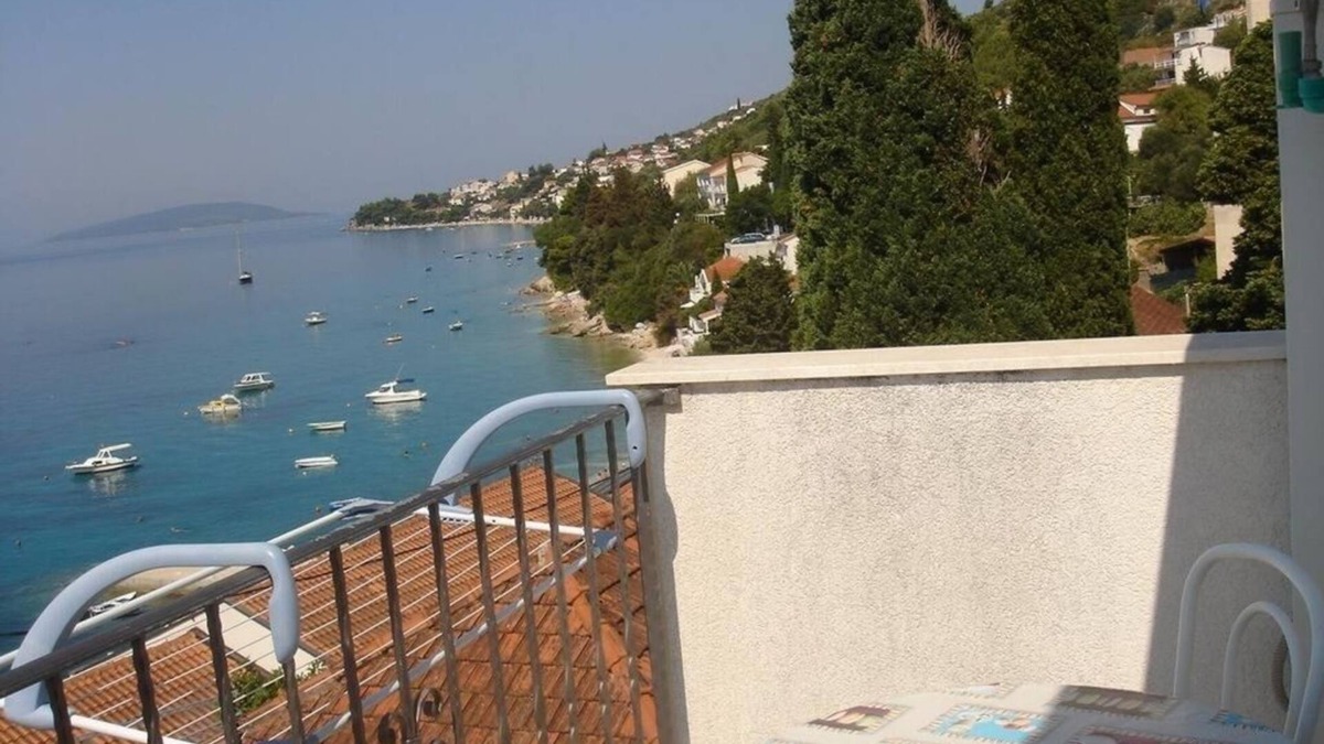 Brist Apartment | Studio apartment in Brist with Seaview, Balcony, Air condition, WIFI (4333-1)