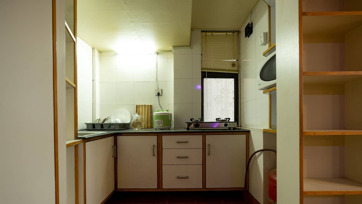 Lalitpur Apartment | Studio Apartment in the center of Patan, private bathroom but separated from Apt