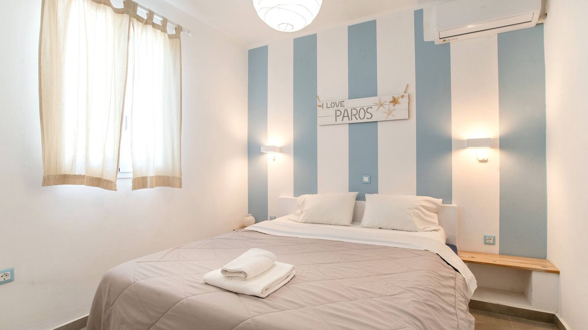 Paros Apartment | Studio Apartment "Livadia Seaside 1" near Beach with 2 Shared Terraces & Wi-Fi