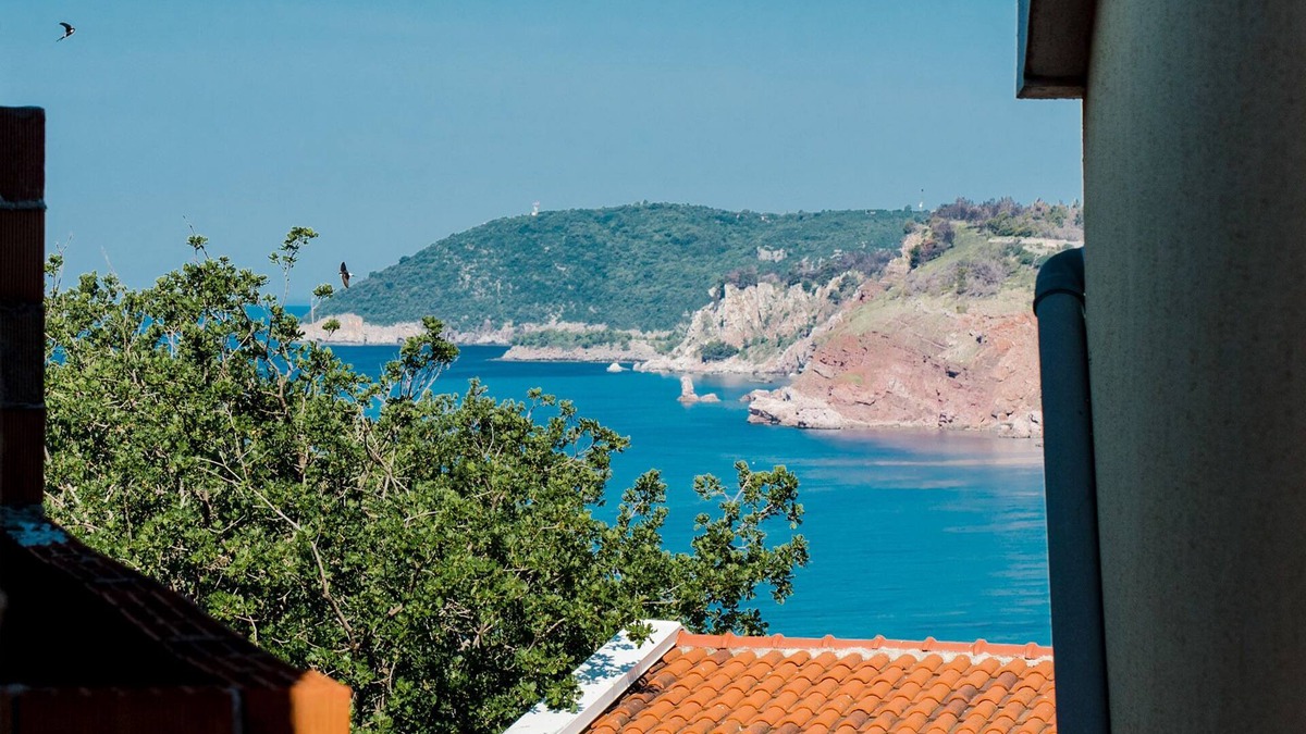 Sutomore Apartment | Studio Apartment with Partial Sea View