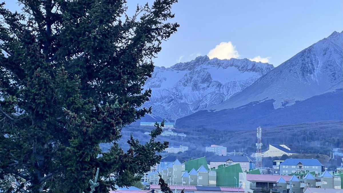 Province of Tierra del Fuego Apartment | Studio apartment with view of the Martial Glacier