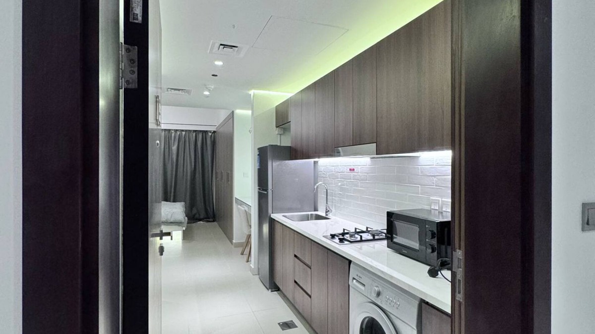 Dubai House | Studio at Prime Location Walkable distance to Metro Station