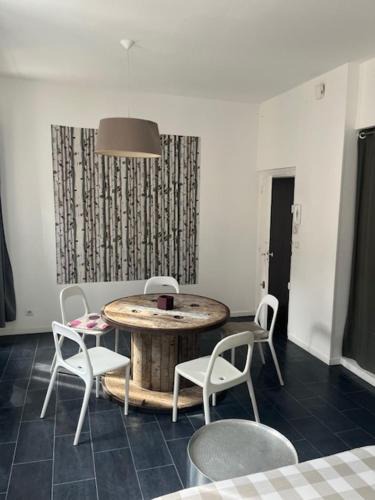 Matabiau Apartment | studio balcon toulouse gare